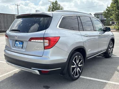 Lunar Silver Metallic 2021 Honda Pilot Elite