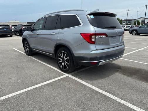 Lunar Silver Metallic 2021 Honda Pilot Elite