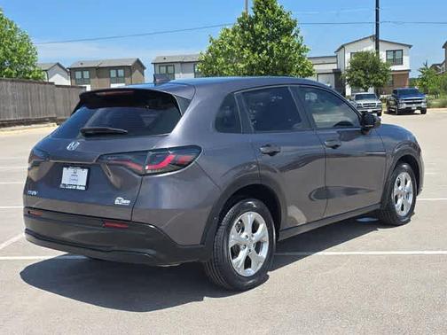 Modern Steel Metallic 2023 Honda HR-V LX