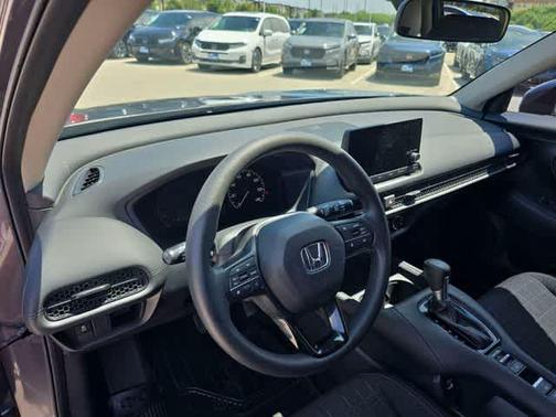 Modern Steel Metallic 2023 Honda HR-V LX