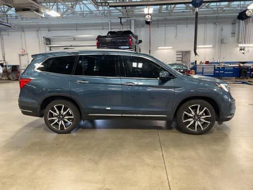 2021 Honda Pilot Touring 7-Passenger