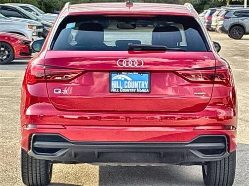 2023 Audi Q3 45 S line Premium