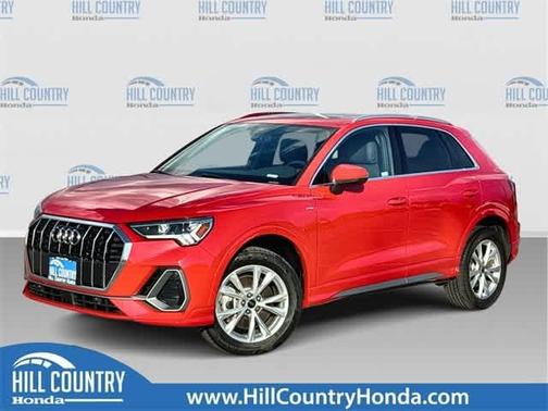 2023 Audi Q3 45 S line Premium