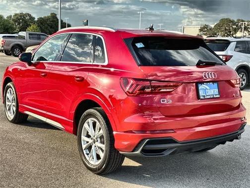 2023 Audi Q3 45 S line Premium