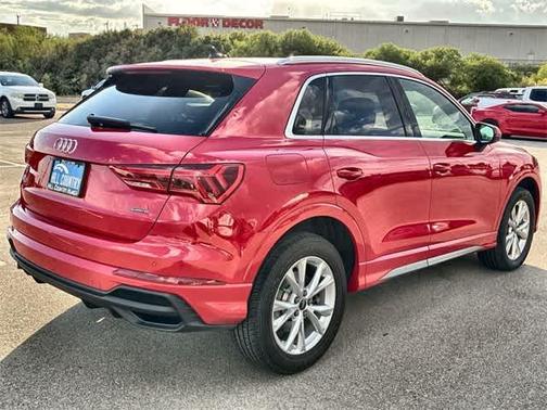 2023 Audi Q3 45 S line Premium