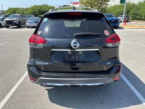 Magnetic Black 2017 Nissan Rogue SV