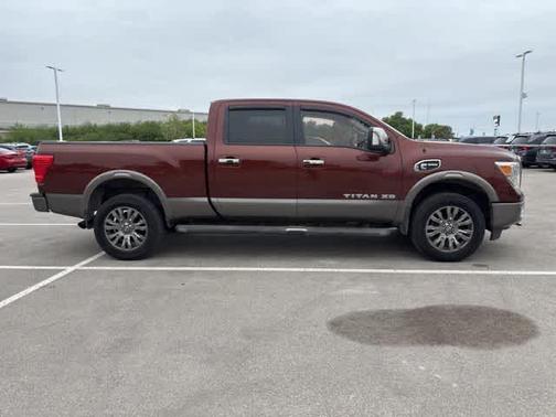 2016 Nissan Titan XD Platinum Reserve