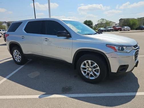 2021 Chevrolet Traverse LS