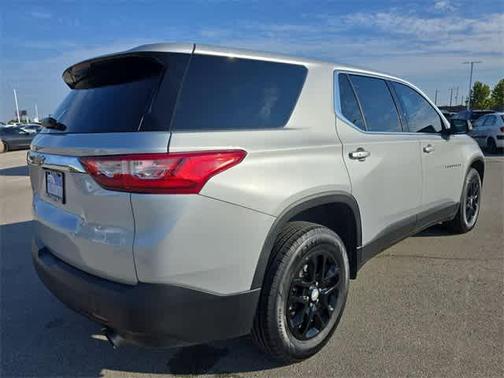 2021 Chevrolet Traverse LS