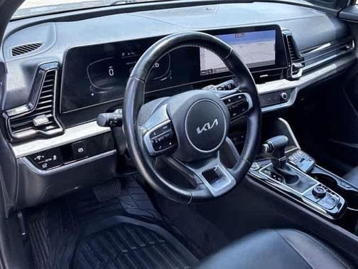 Wolf Gray 2023 Kia Sportage X-Line