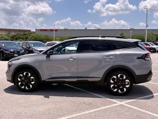 Wolf Gray 2023 Kia Sportage X-Line