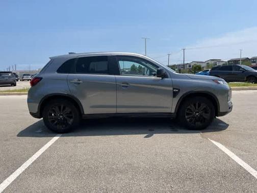 2021 Mitsubishi Outlander Sport LE