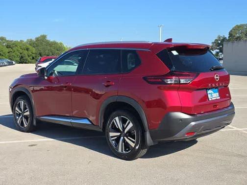 Scarlet Ember 2022 Nissan Rogue SL