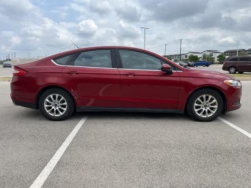 2016 Ford Fusion S