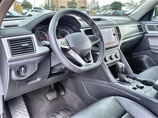 2021 Volkswagen Atlas 3.6 V6 SE w/ Technology