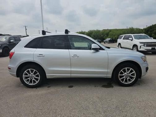 2012 Audi Q5 2.0T Premium Plus