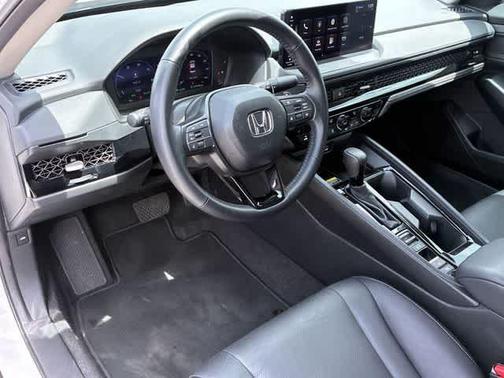 Platinum White Pearl 2025 Honda Accord Hybrid EX-L