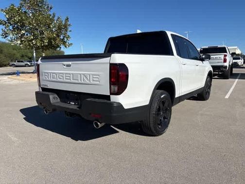 2025 Honda Ridgeline Black Edition
