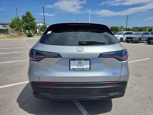 Lunar Silver Metallic 2024 Honda HR-V LX