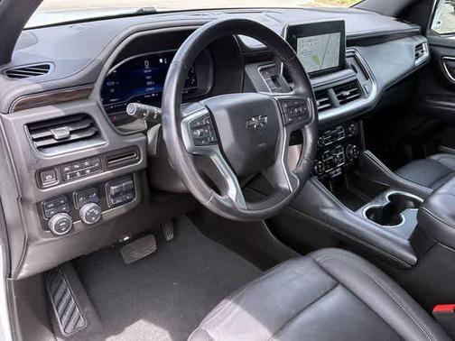 Summit White 2022 Chevrolet Tahoe Z71