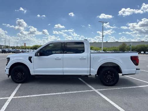 Oxford White 2024 Ford F-150 XLT