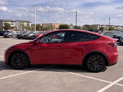 2023 Tesla Model Y Performance