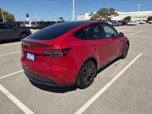 2023 Tesla Model Y Performance