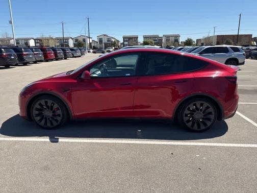 2023 Tesla Model Y Performance