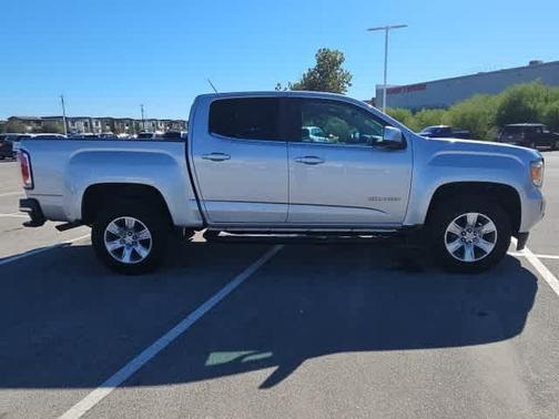 2017 GMC Canyon SLE