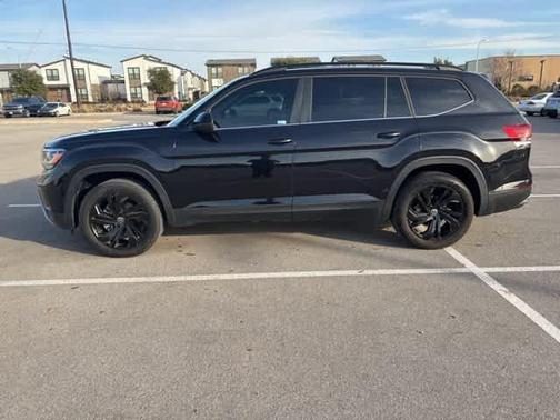 2022 Volkswagen Atlas 2.0T SE w/Technology