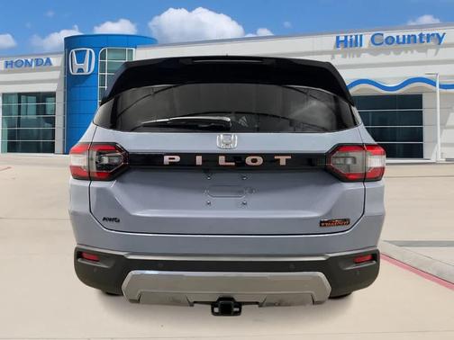 Sonic Gray Pearl 2026 Honda Pilot TrailSport