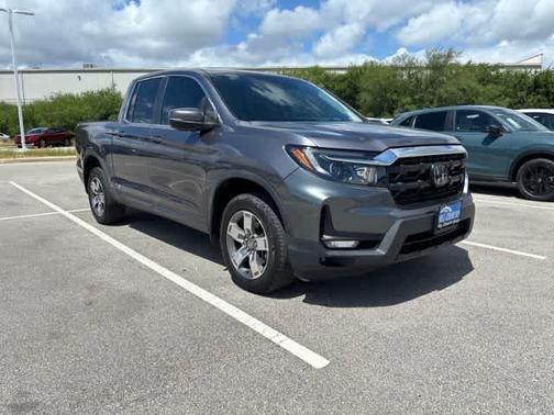 Modern Steel Metallic 2024 Honda Ridgeline RTL