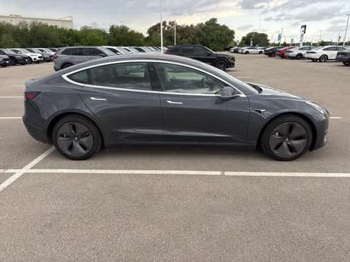 Gray 2019 Tesla Model 3 Long Range