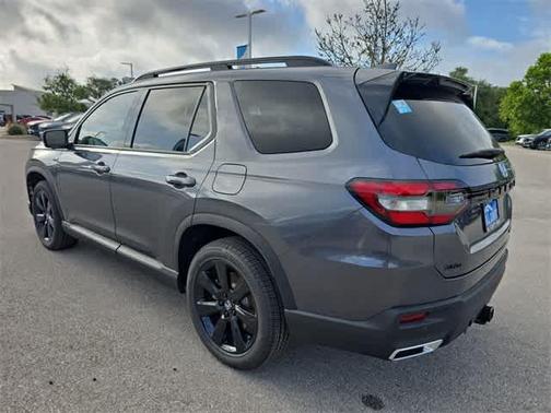 2025 Honda Pilot Black Edition