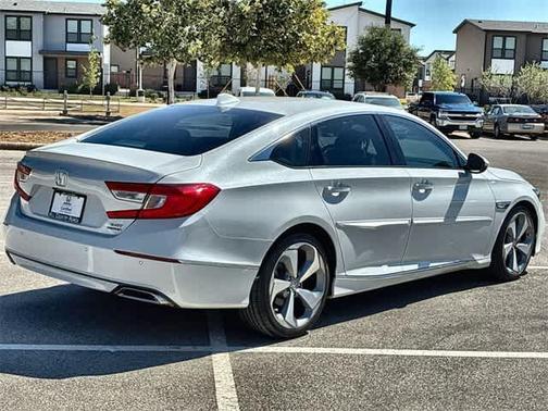 2020 Honda Accord Touring 2.0T