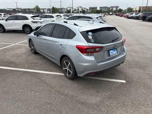 Ice Silver Metallic 2022 Subaru Impreza Premium