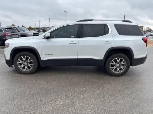 2021 GMC Acadia SLT