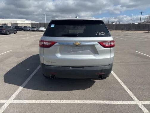 2018 Chevrolet Traverse LS