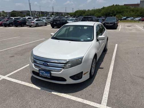 White Platinum Tri-Coat Metallic 2012 Ford Fusion SE