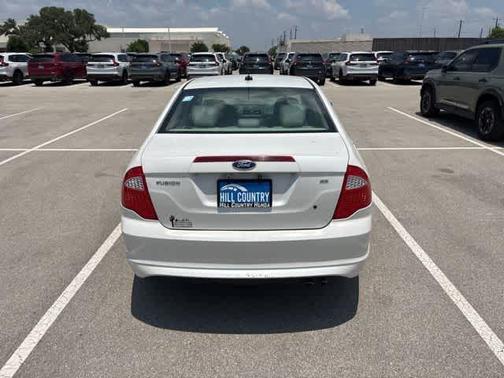 White Platinum Tri-Coat Metallic 2012 Ford Fusion SE
