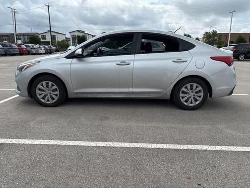Olympus Silver 2020 Hyundai Accent SE