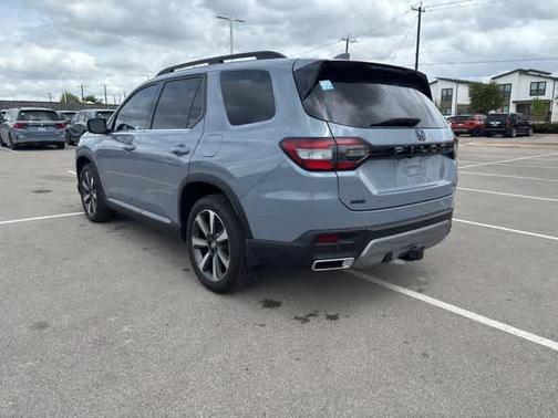 Sonic Gray Pearl 2025 Honda Pilot Elite