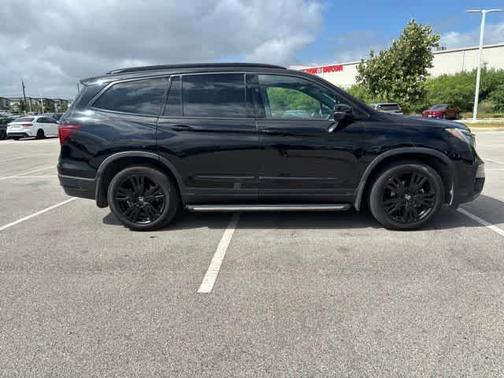 2021 Honda Pilot Black Edition