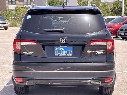 2021 Honda Pilot Black Edition