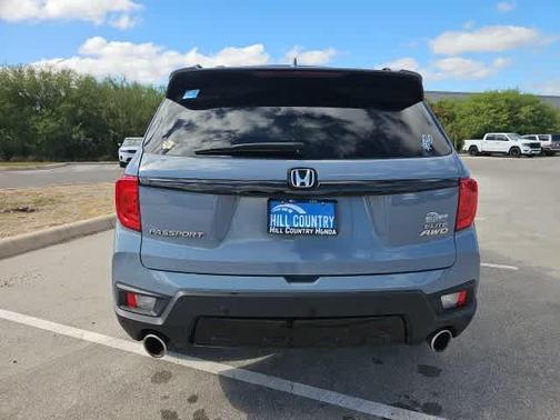 2022 Honda Passport Elite