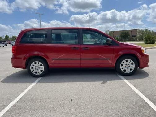 2016 Dodge Grand Caravan AVP/SE