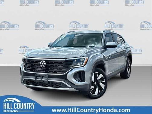 Silver Mist Metallic 2026 Volkswagen Atlas Cross Sport 2.0T SE W/TECHNOLOGY