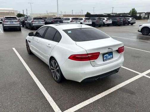 Polaris White 2017 Jaguar XE 25t Prestige