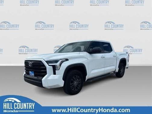 Ice 2024 Toyota Tundra SR5