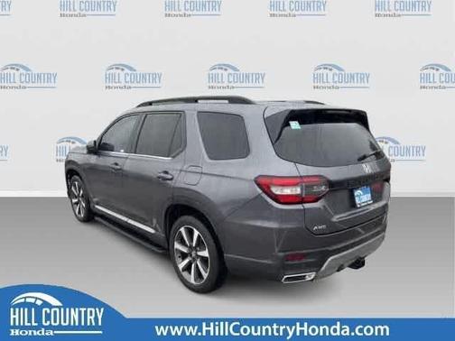 Modern Steel Metallic 2023 Honda Pilot Elite